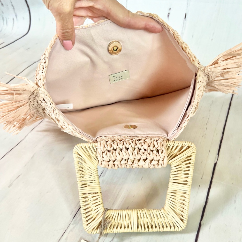 NWT Pink Woven Straw Purse w/ Rattan Handle by A NEW DAY - Picture 6 of 9